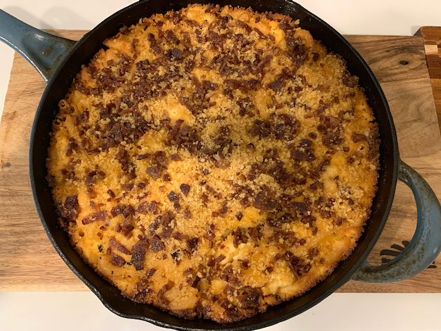 mac and cheese in cast iron pan